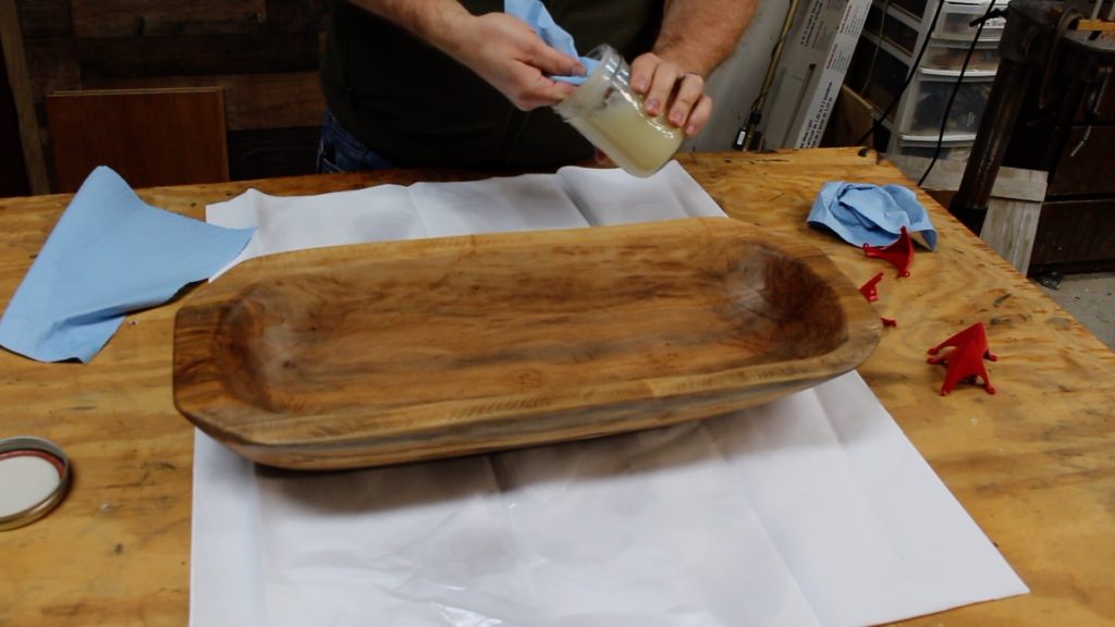 VIDEO: Power Carving a Dough Bowl - Woodworking, Blog